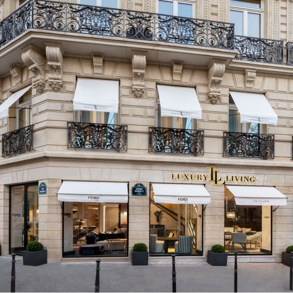 ⚜️$50 & UNDER⚜️LUXURY & DESIGNER BAGS WALLETS ACCESSORIES SHARE SHOW⚜️ - Picture 2 of 9